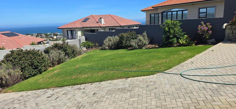 3 Bedroom Property for Sale in Groot Brakrivier Central Western Cape